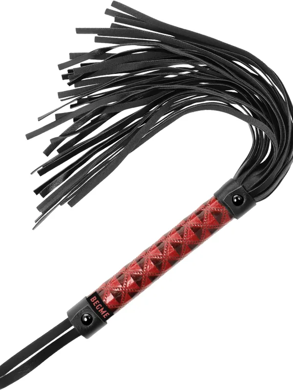 BegMe - Red Edition vegannahast flogger