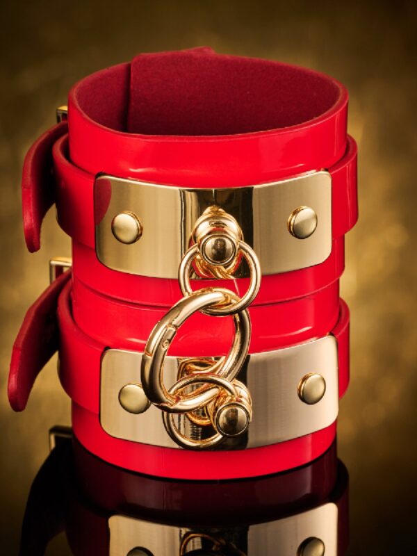 Kinky Diva – VEGAS High Gloss Ankle Cuffs käerauad