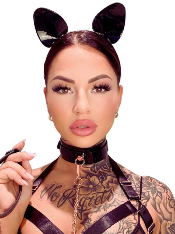 Kinky Diva – High Gloss Cat Ears kehakaunistus